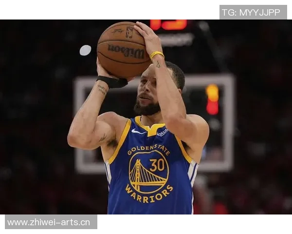 库里领衔勇士大胜,勇士以123比101击败湖人取得四连胜 库里领衔勇士大胜,勇士以123比101击败湖人取得四连胜