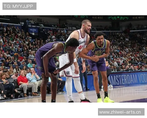 快船球星成功复出,带领球队再次取得连胜 快船球星成功复出,带领球队再次取得连胜